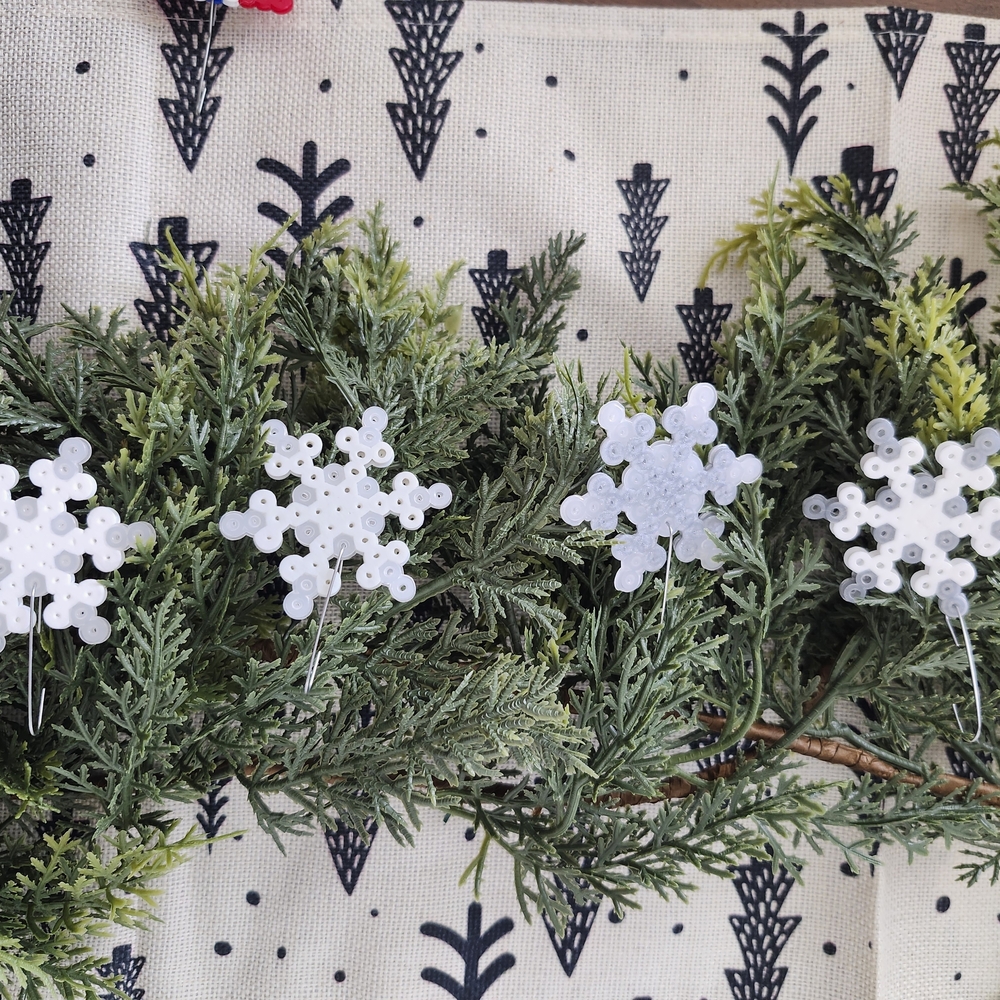 Festive White Snowflake Ornament Set